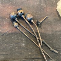 Valmue frøkapsel - bronze.
Sælges enkeltvis.  Pris fra 200 - 400 kr.